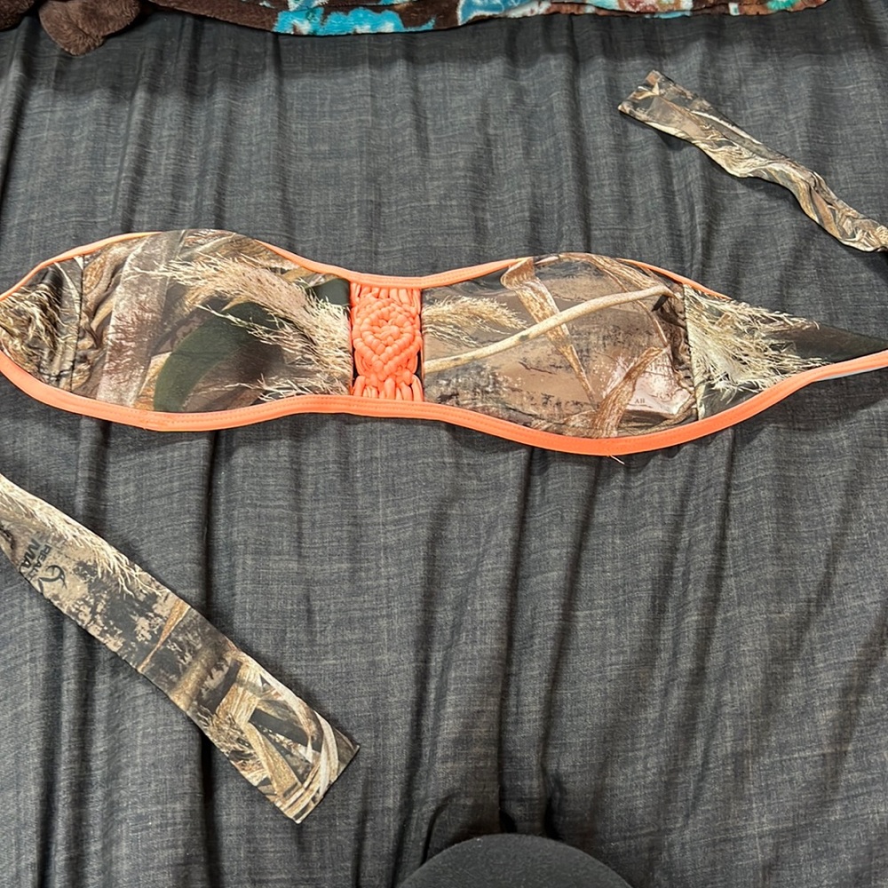 Strapless camo swim suit top! Never worn!